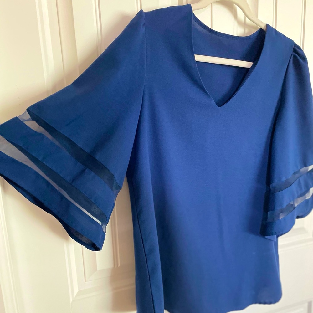 Flowy blouse